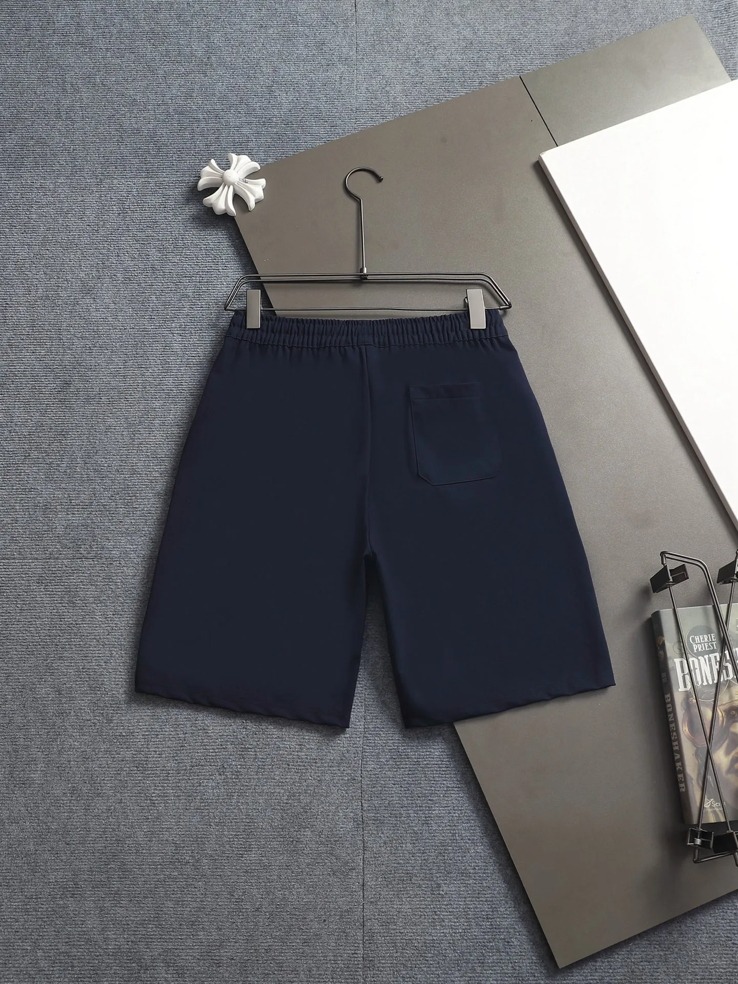 Premium PRADA 2025 New Arrival ， Breathable ， ， ， Quality。 ！ ， ！ Sizes：S M L XL ：Black Blue
